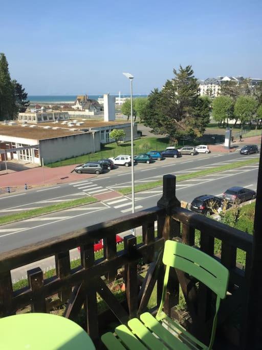 Les Embruns - Le Balcon - 2Eme Etage Apartment Deauville Exterior photo